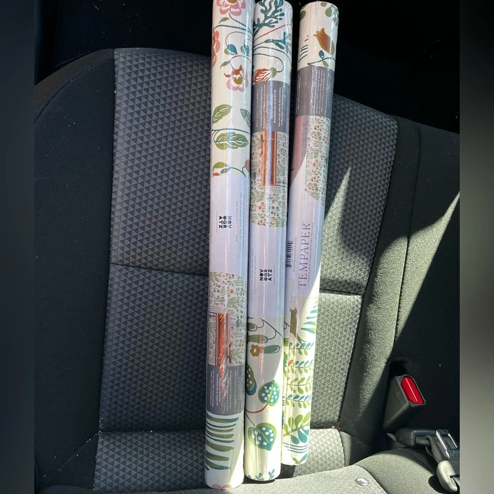 NOVOGRATZ x TEMPAPER tallulah belle peel & stick wallpaper -multi